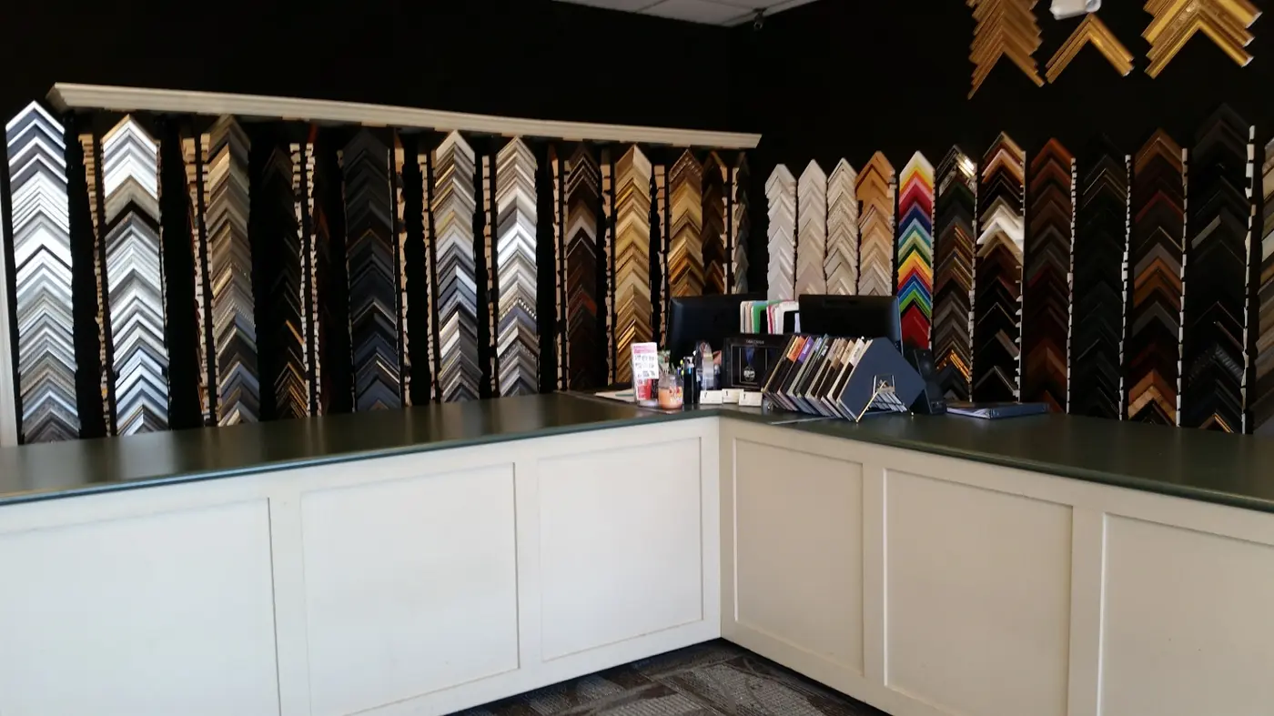 Meet the Artist: Sarah Long, Crown Portraits