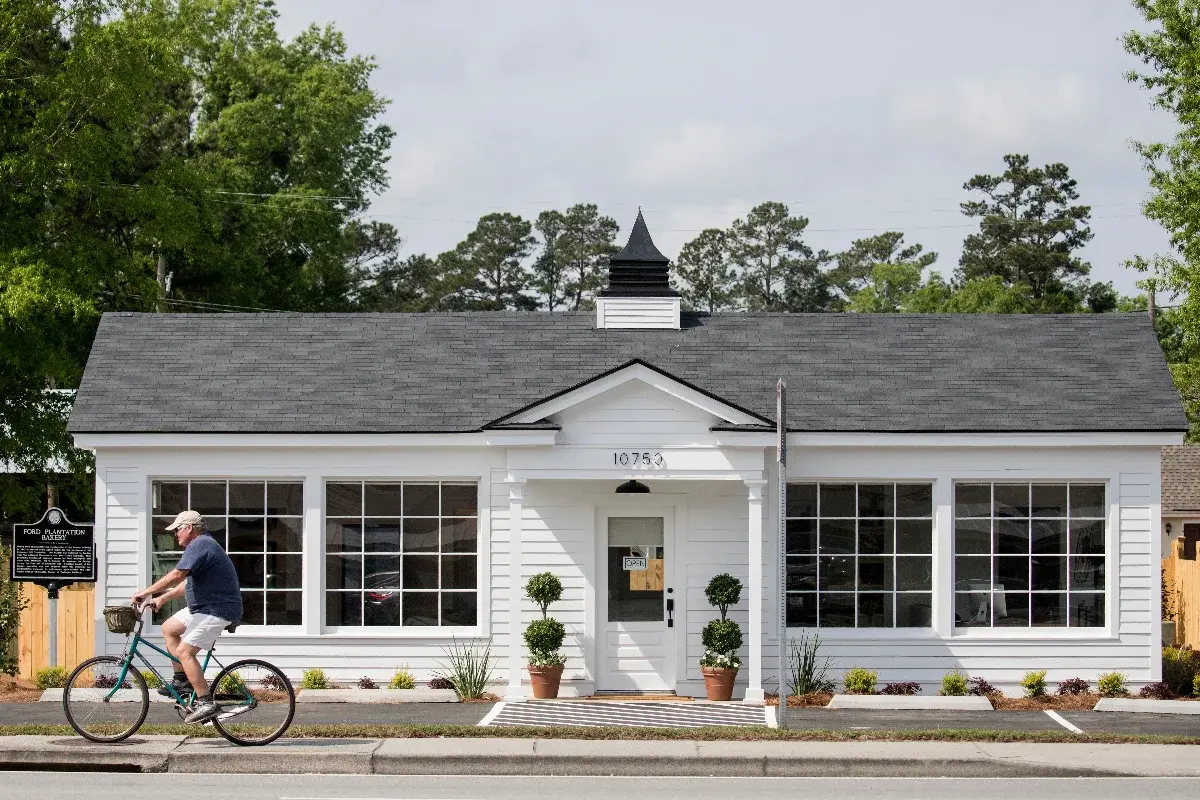Richmond Hill Visitors Center/Ford Bakery