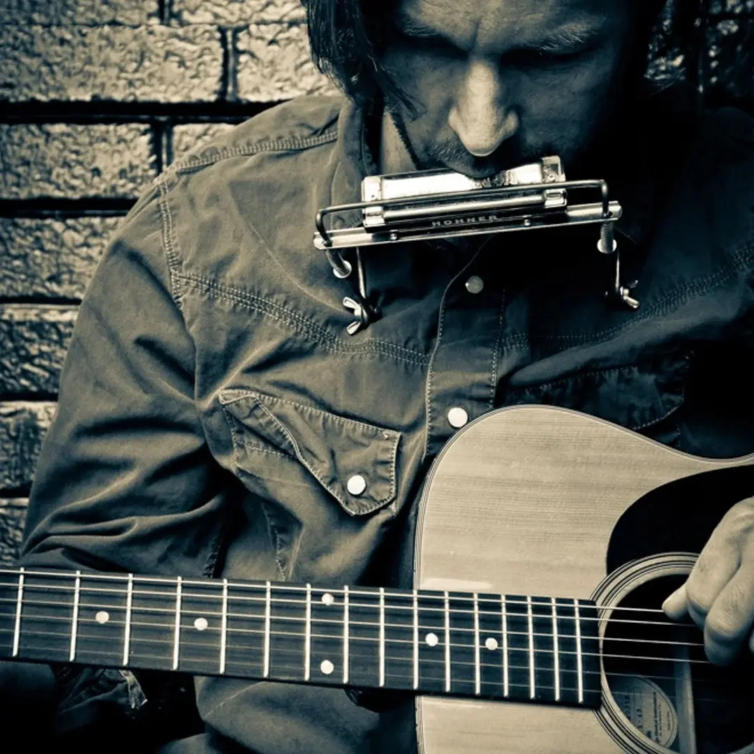 Live Music Fire & Wine: Jason Bible