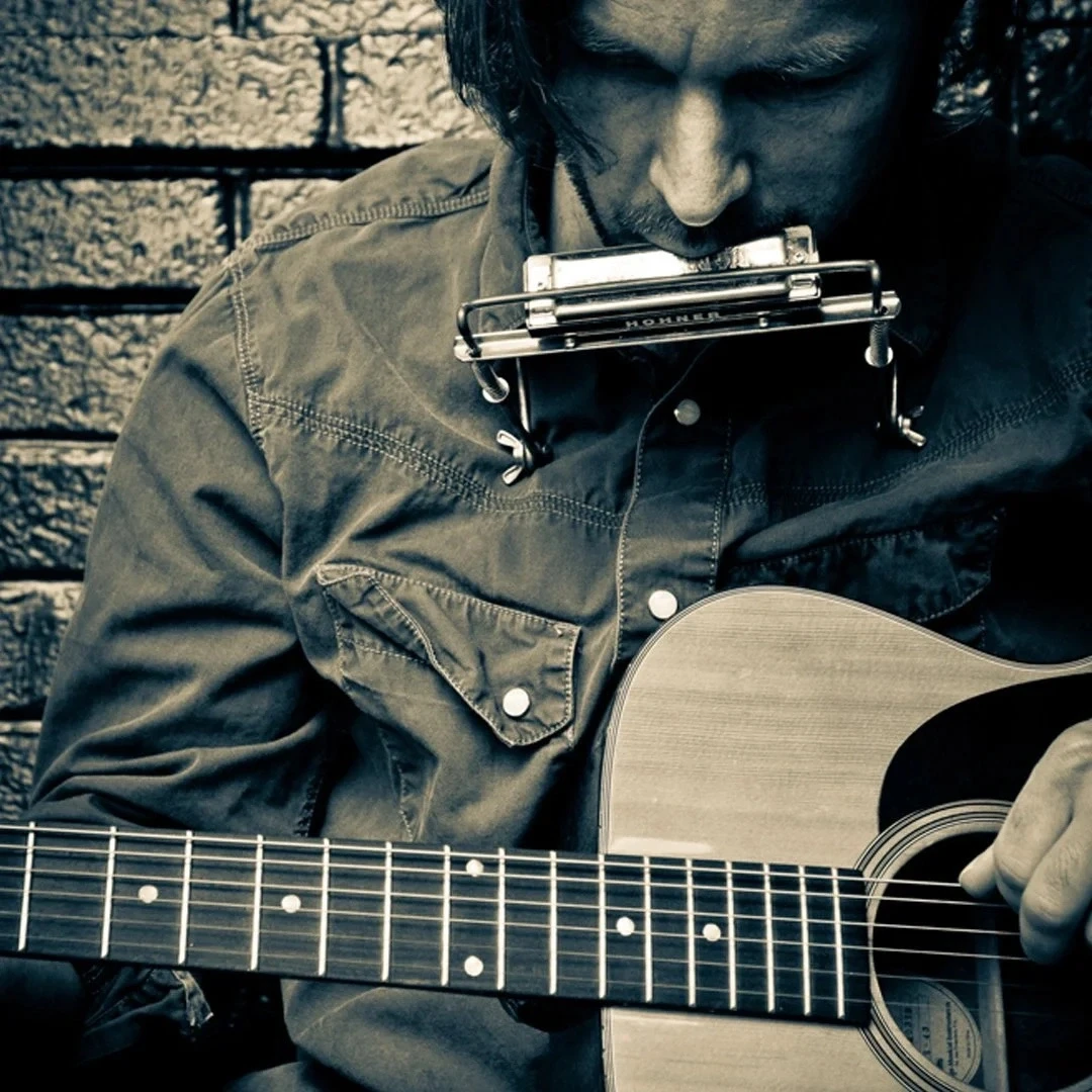 Live Music Fire & Wine: Jason Bible 1
